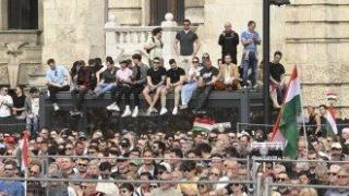 Около 15 000 се събраха на антиправителствен протест в Будапеща